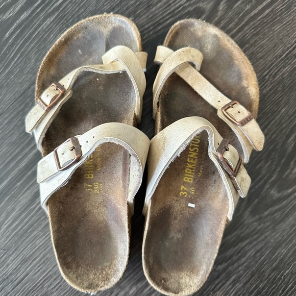 Birkenstock Shoes - VERY WORN Birkenstocks